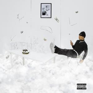 小学六年级女生蹭桌角
